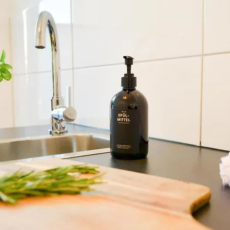 アパート Milpau 1 - Modernes Mit Privater Terrasse & Queensize-bett