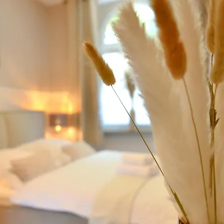 Milpau 1 - Modernes Mit Privater Terrasse & Queensize-bett アパート *