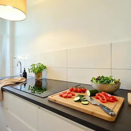 Milpau 1 - Modernes Mit Privater Terrasse & Queensize-bett * Wuppertal