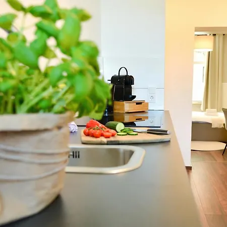 Milpau 1 - Modernes Mit Privater Terrasse & Queensize-bett * Wuppertal